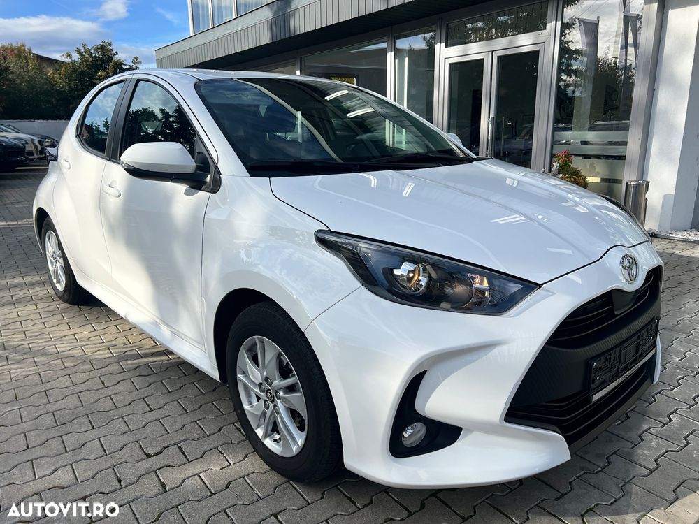Toyota Yaris 1.5 MT Dynamic - 13