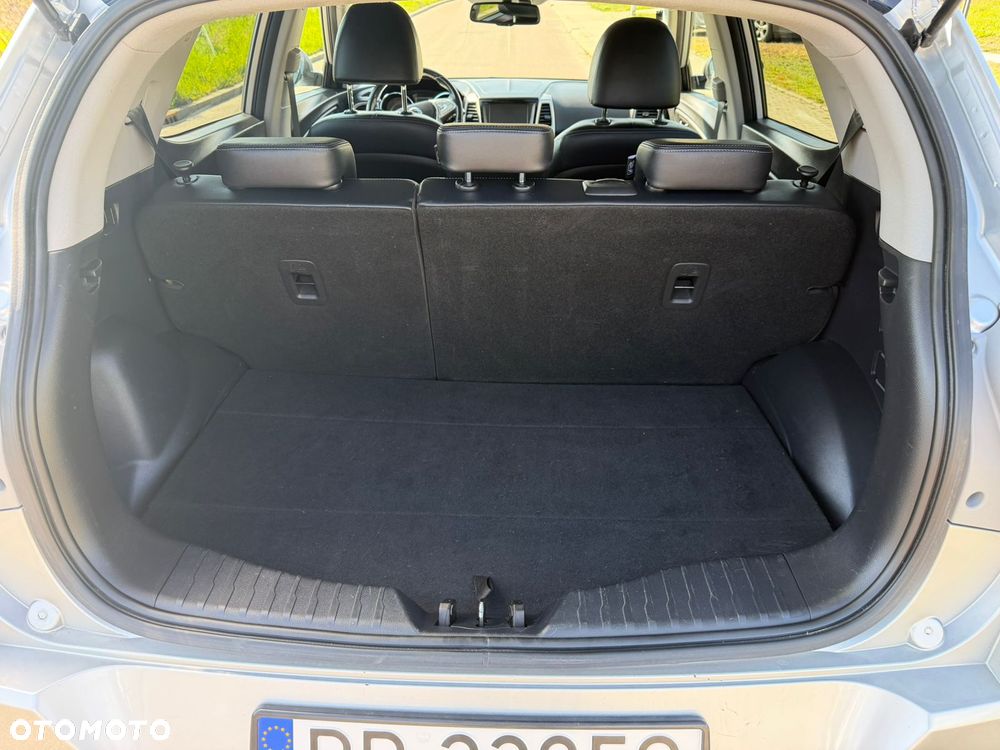 SsangYong/KGM Tivoli e-XDi 160 4WD Start/Stop Crystal - 30