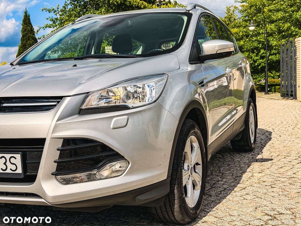 Ford Kuga 1.5 EcoBoost 2x4 Titanium - 9