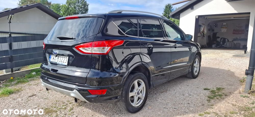 Ford Kuga 1.6 EcoBoost 2x4 Individual - 3