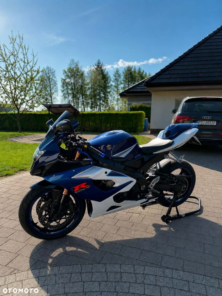 Suzuki GSX-R - 2