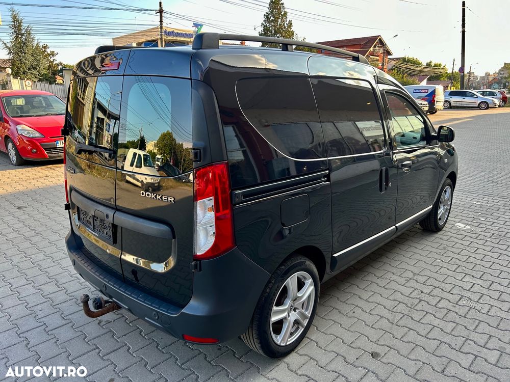 Dacia Dokker TCe 115 Stepway Celebration - 3