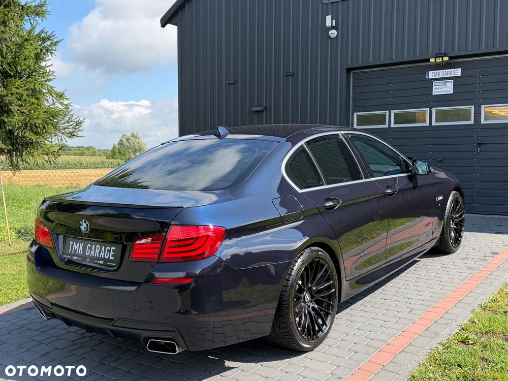 BMW Seria 5 520i Sport-Aut - 38