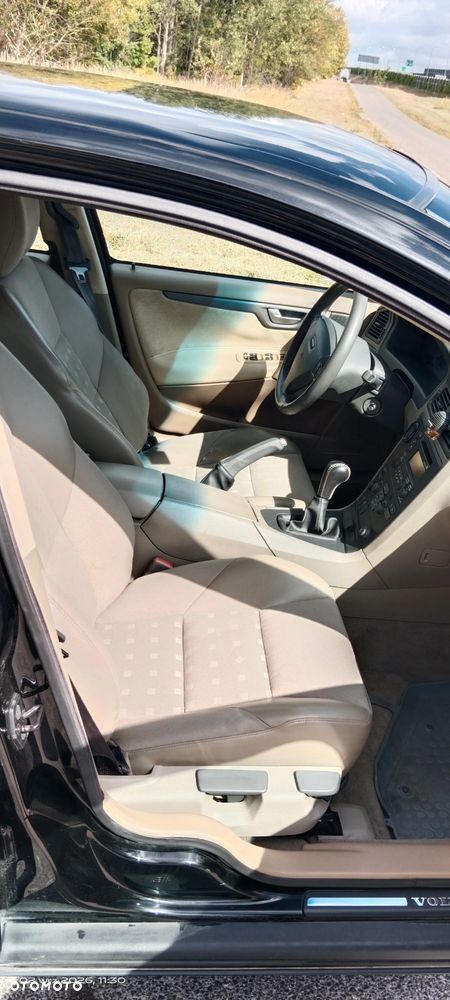 Volvo S60 2.4 D5 - 10