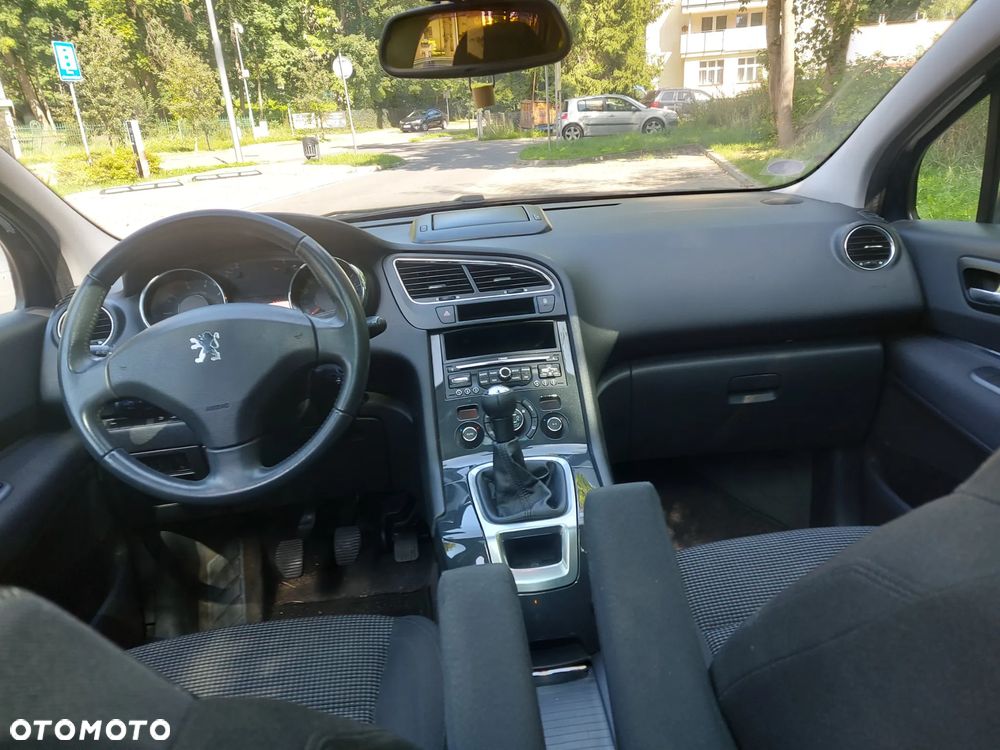 Peugeot 5008 1.6 THP Business Line - 10