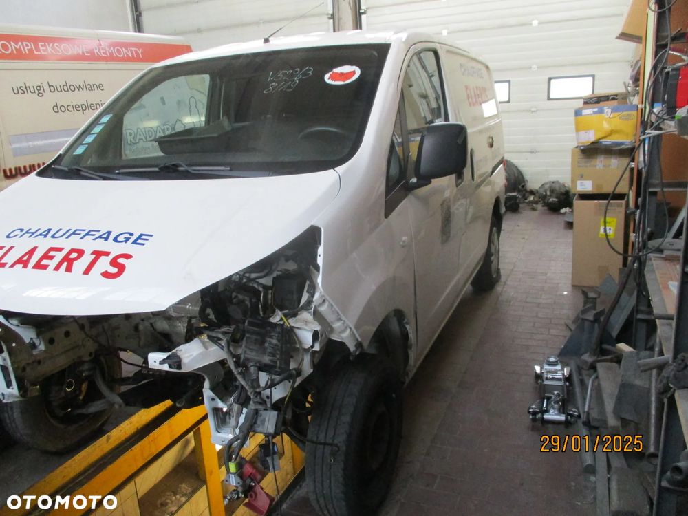 Nissan NV200 - 20