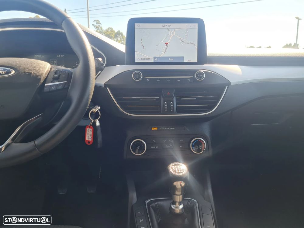 Ford Focus 1.5 TDCi EcoBlue Business - 16