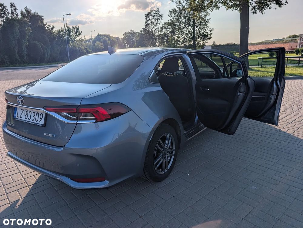 Toyota Corolla 1.8 Hybrid Comfort - 9