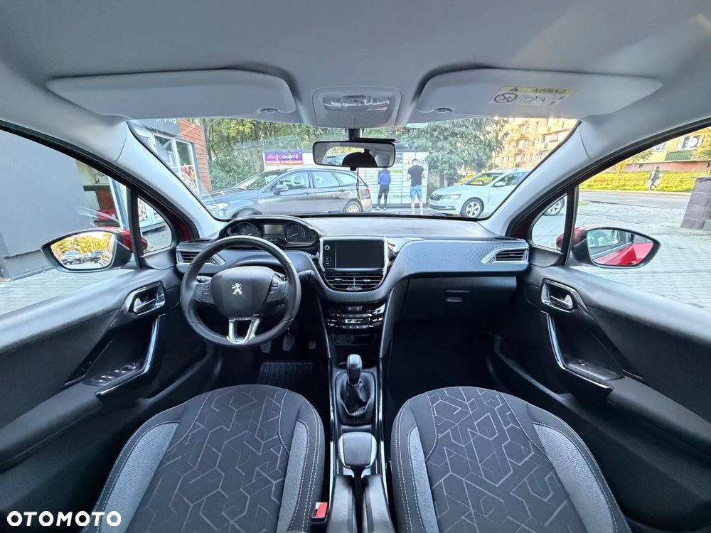 Peugeot 2008 1.2 Pure Tech Active - 33