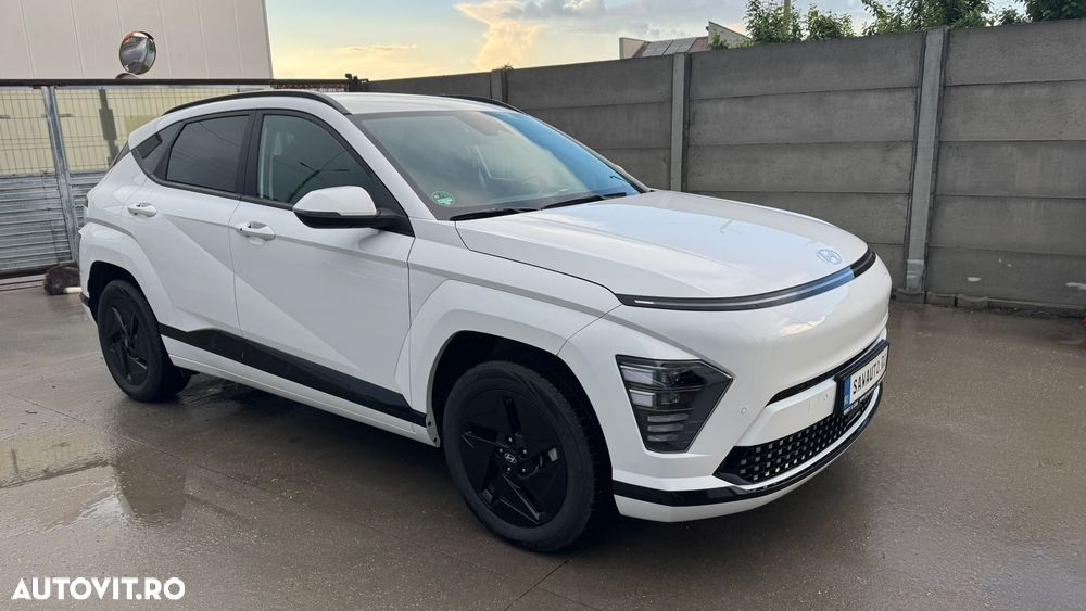 Hyundai KONA - 1
