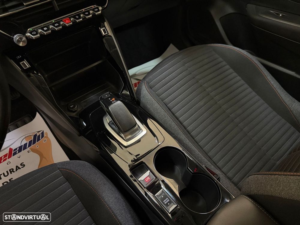 Peugeot e-208 50 kWh Active Pack - 38