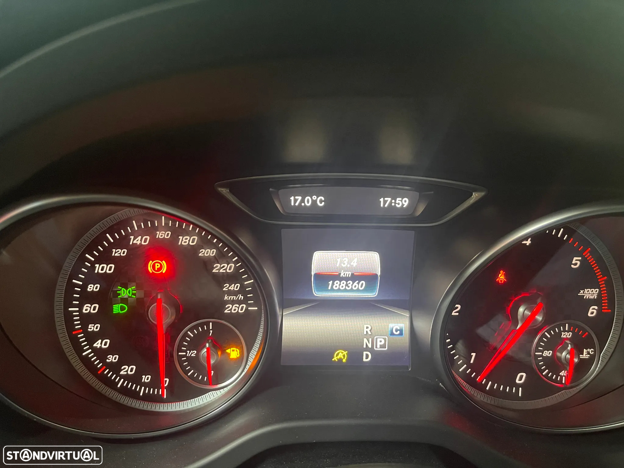 Mercedes-Benz A 200 CDI 7G-DCT - 31