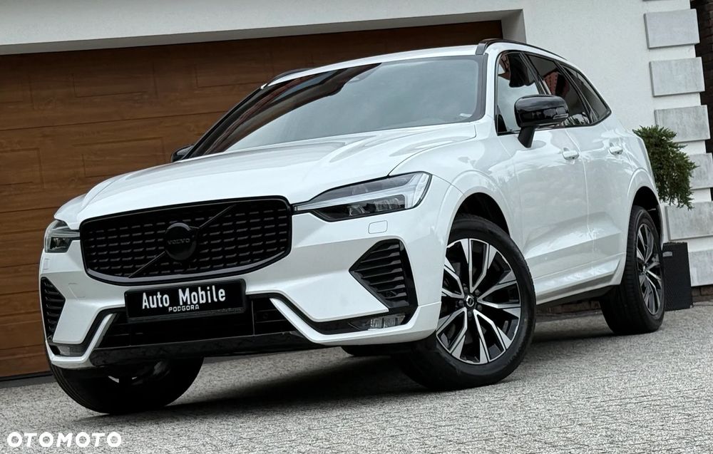 Volvo XC 60 B4 D AWD Plus Dark - 3