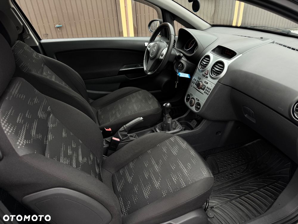 Opel Corsa - 7