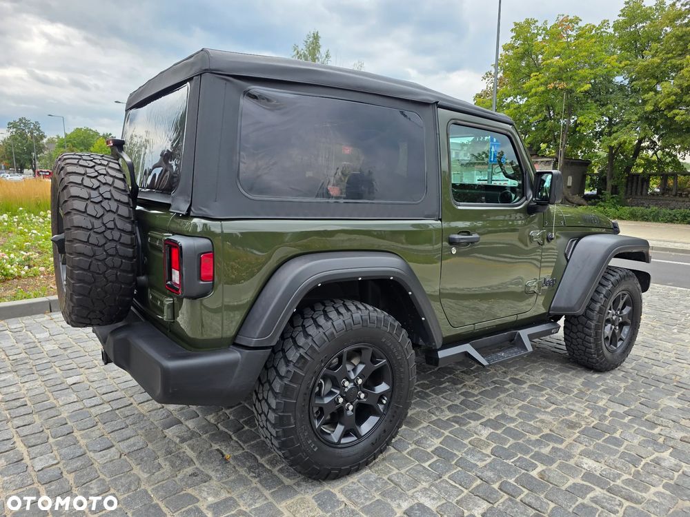 Jeep Wrangler - 26