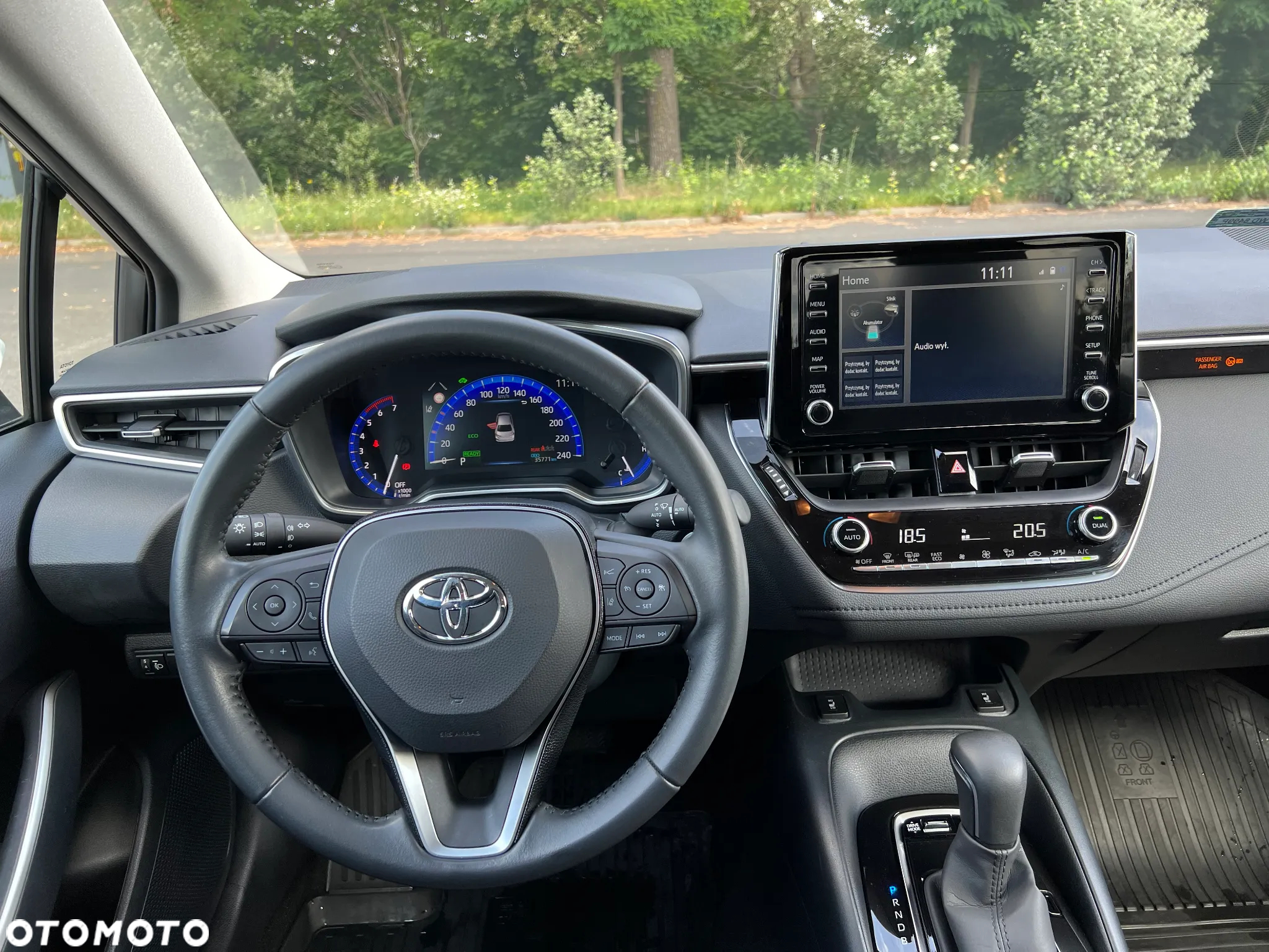 Toyota Corolla 1.8 Hybrid Comfort - 14
