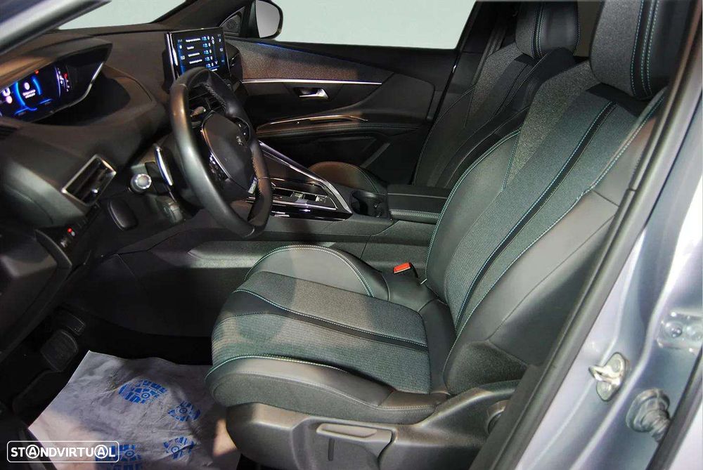 Peugeot 3008 1.5 BlueHDi Allure Pack EAT8 - 15