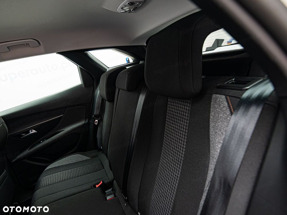Peugeot 3008 - 23