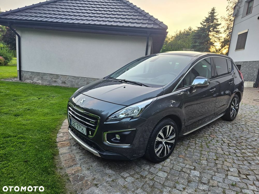 Peugeot 3008 Hybrid4 - 1