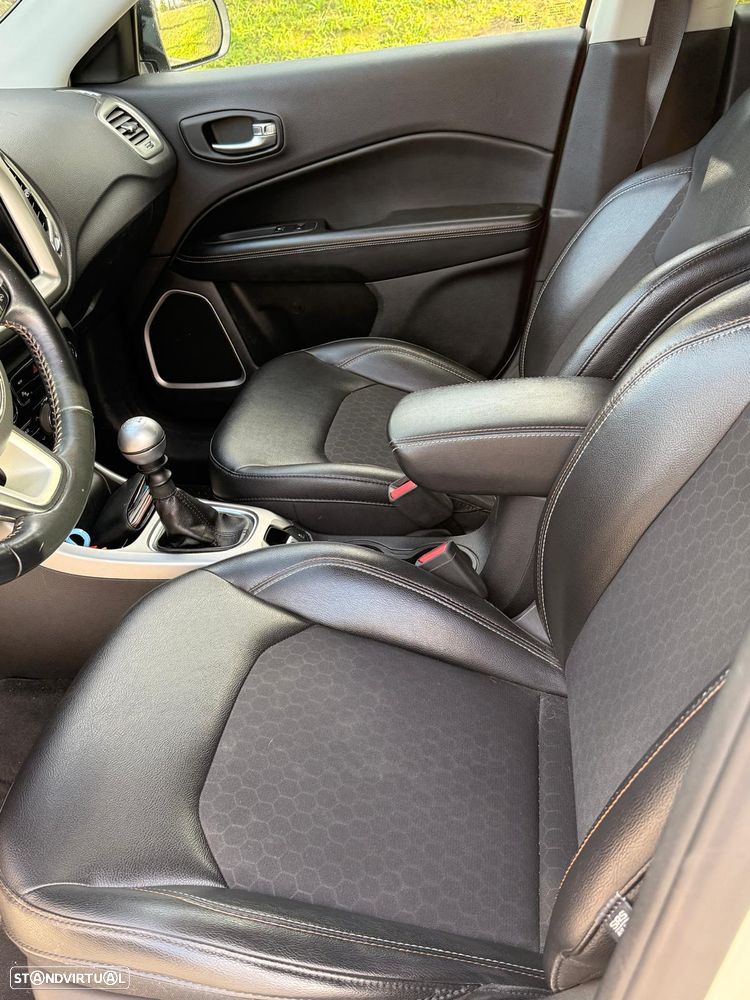 Jeep Compass - 5