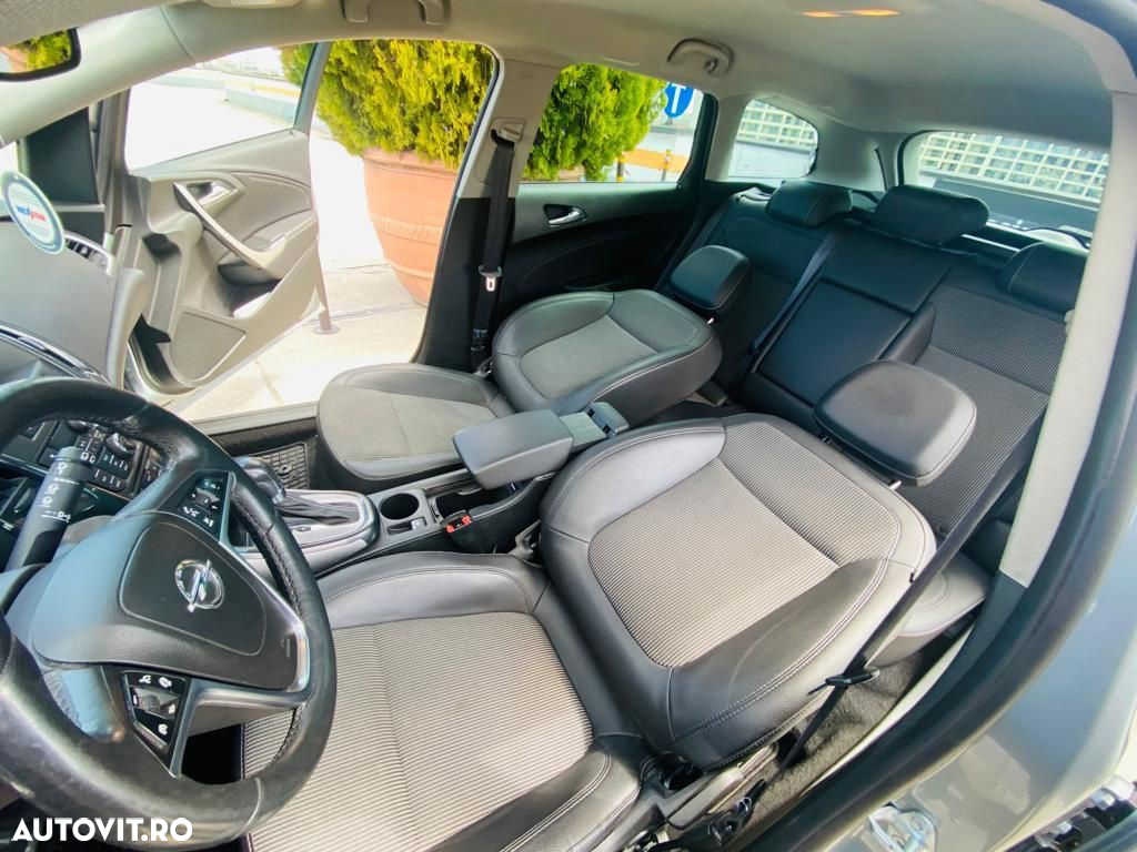 Opel Astra Sports Tourer 2.0 CDTI ECOTEC Active Aut. - 16