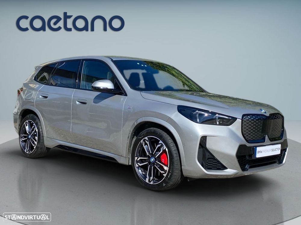 BMW iX1 eDrive20 Pack Desportivo M Pro - 20