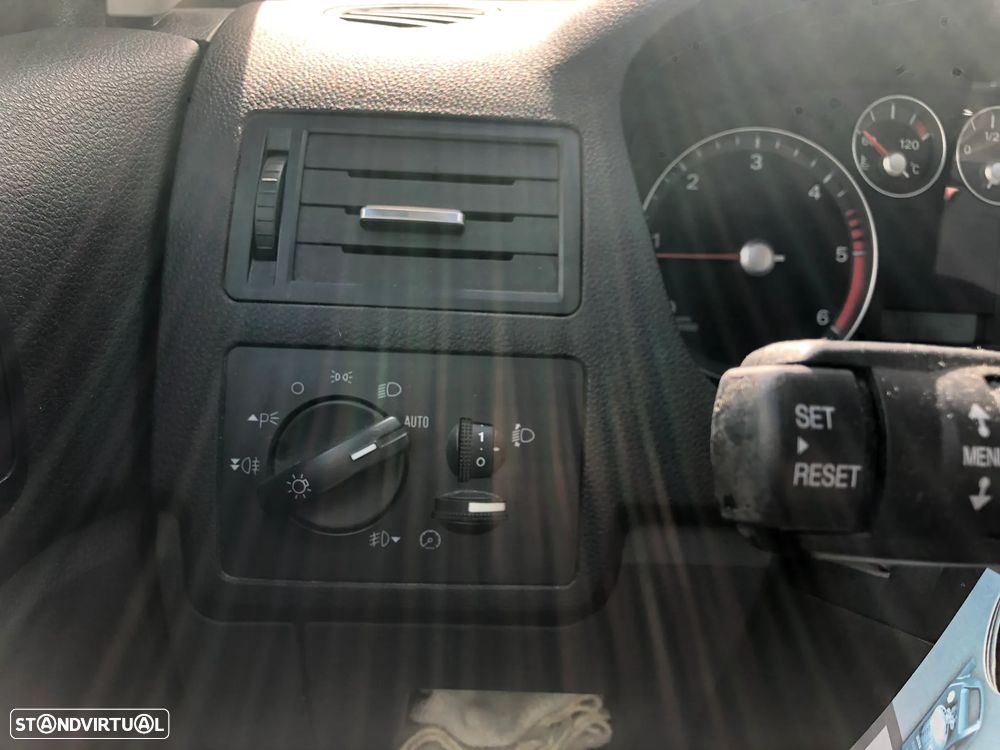 Ford Focus C-Max 1.6 TDCi Connection - 7