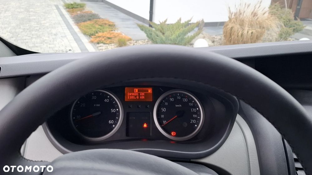 Renault Trafic L1H1 Passenger Lux - 27