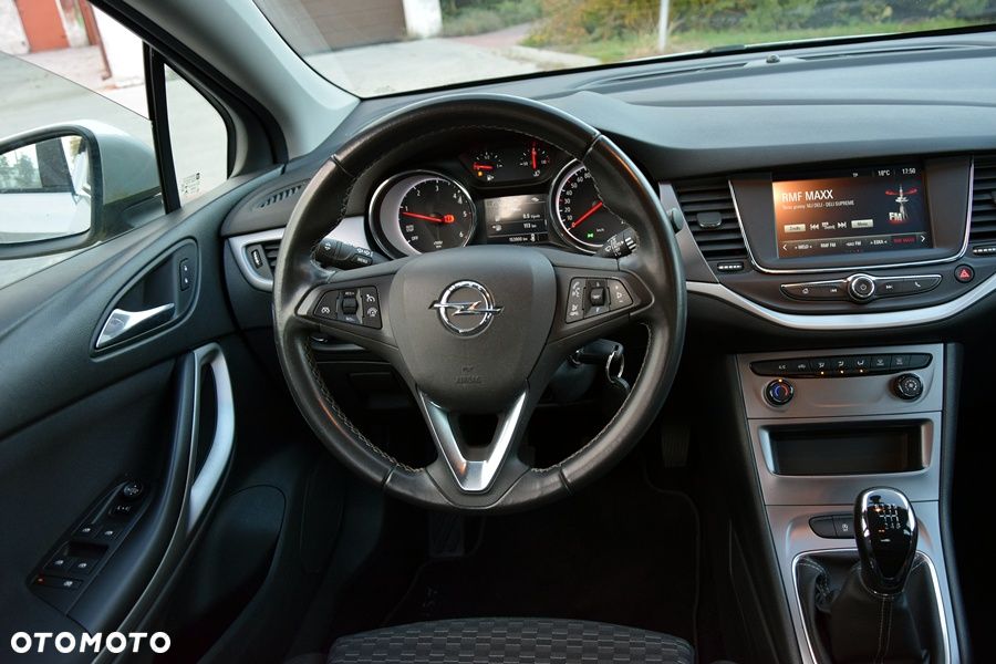 Opel Astra 1.6 D Start/Stop 120 Jahre - 6