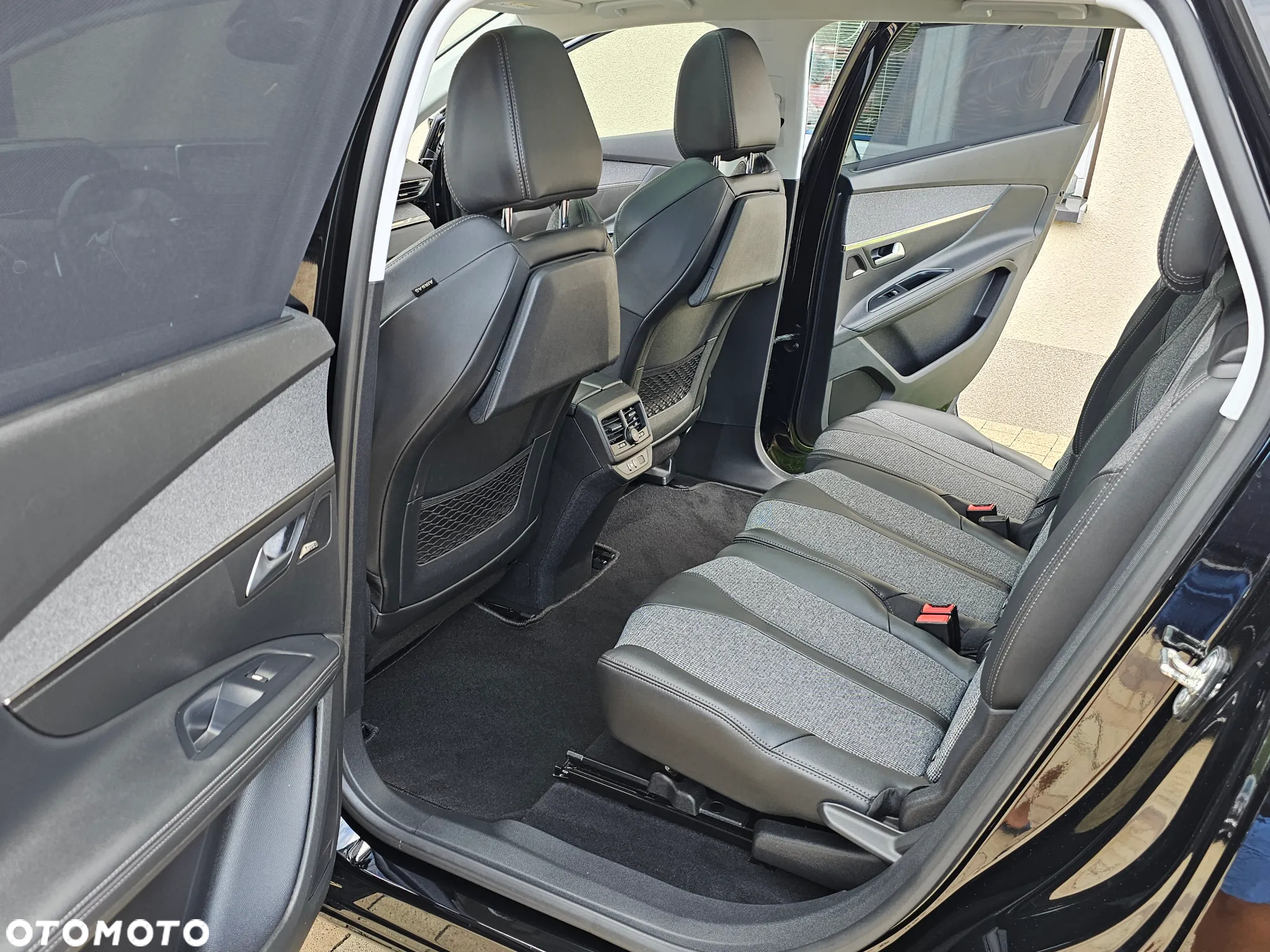 Peugeot 5008 2.0 BlueHDI GT S&S EAT8 - 31