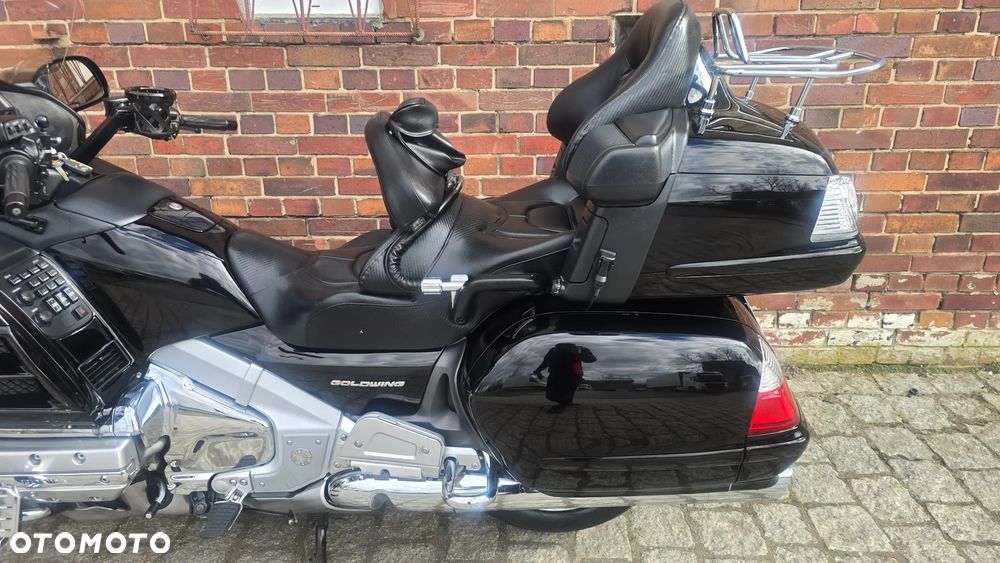 Honda GL - 18