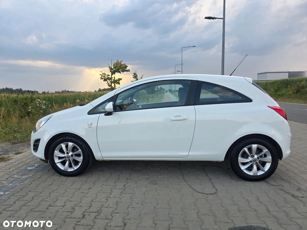 Opel Corsa - 4