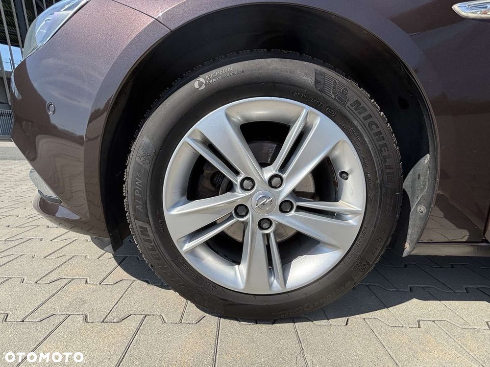 Opel Insignia 1.6 (118g) Business Edition - 12