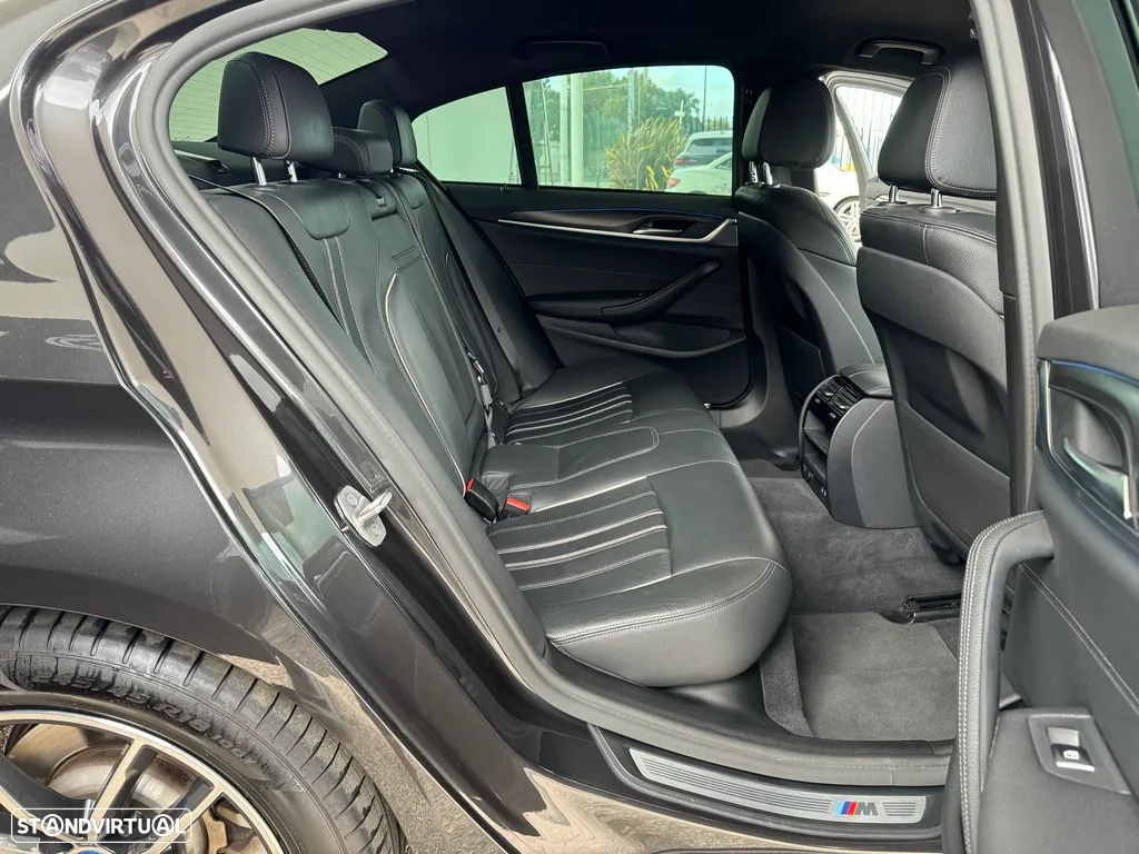 BMW 520 e Pack M - 26