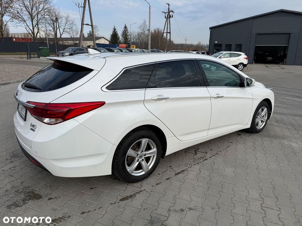 Hyundai i40 Kombi 1.7 CRDi Premium - 11