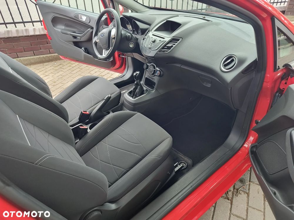 Ford Fiesta 1.25 Celebration - 7
