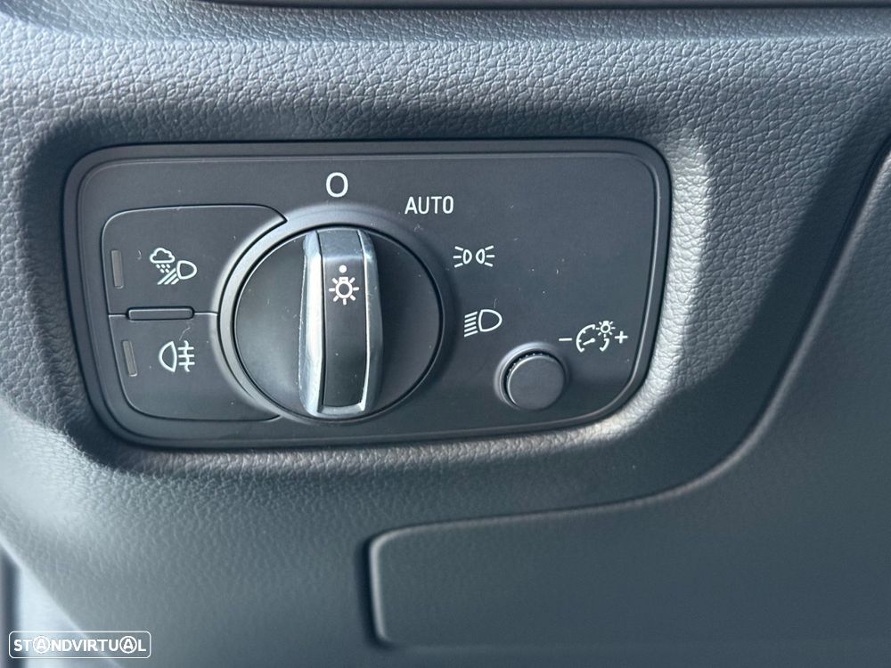 Audi A3 Sportback 30 TDI - 35