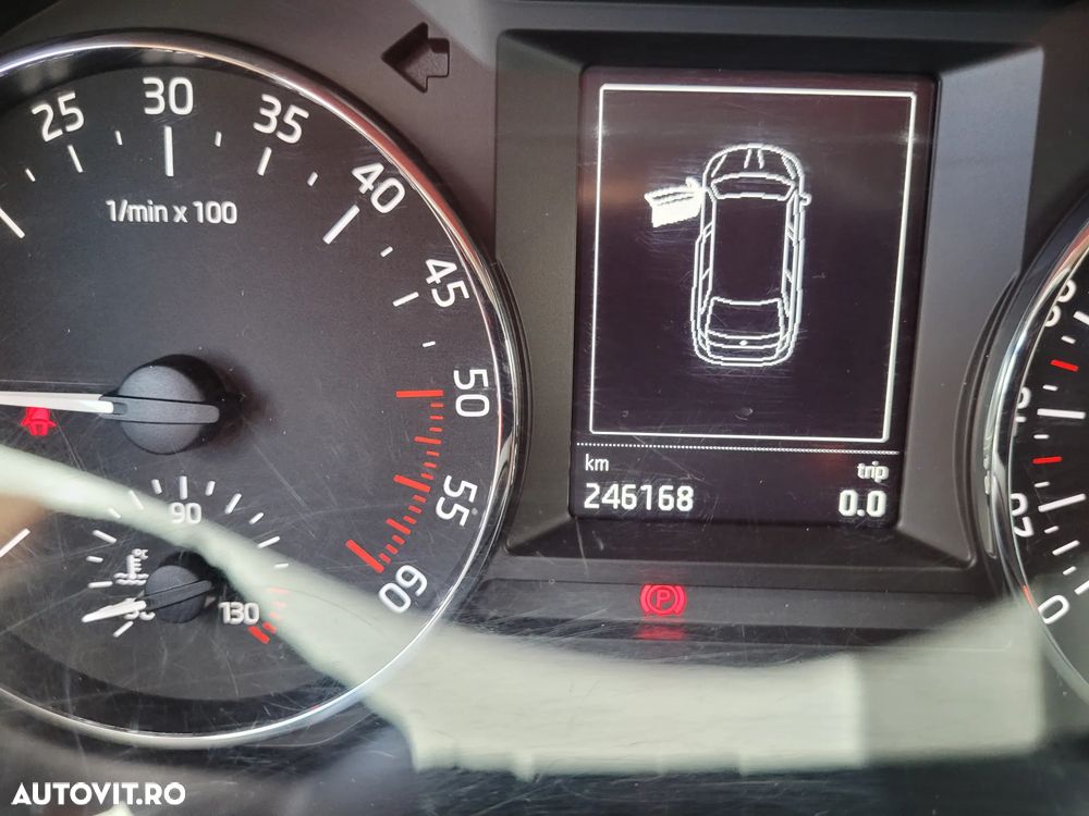 Skoda Octavia 1.6 TDI Ambition - 15
