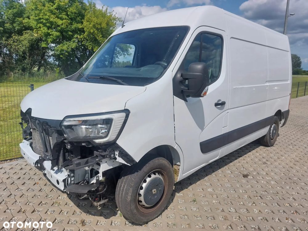 Renault Master - 1