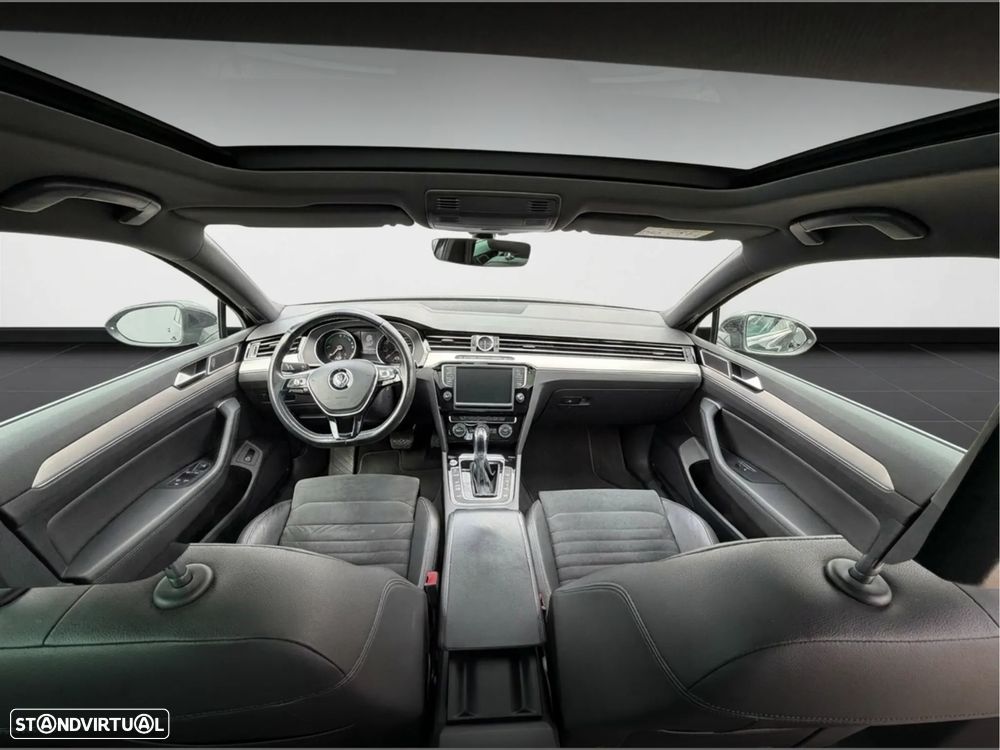 VW Passat - 10