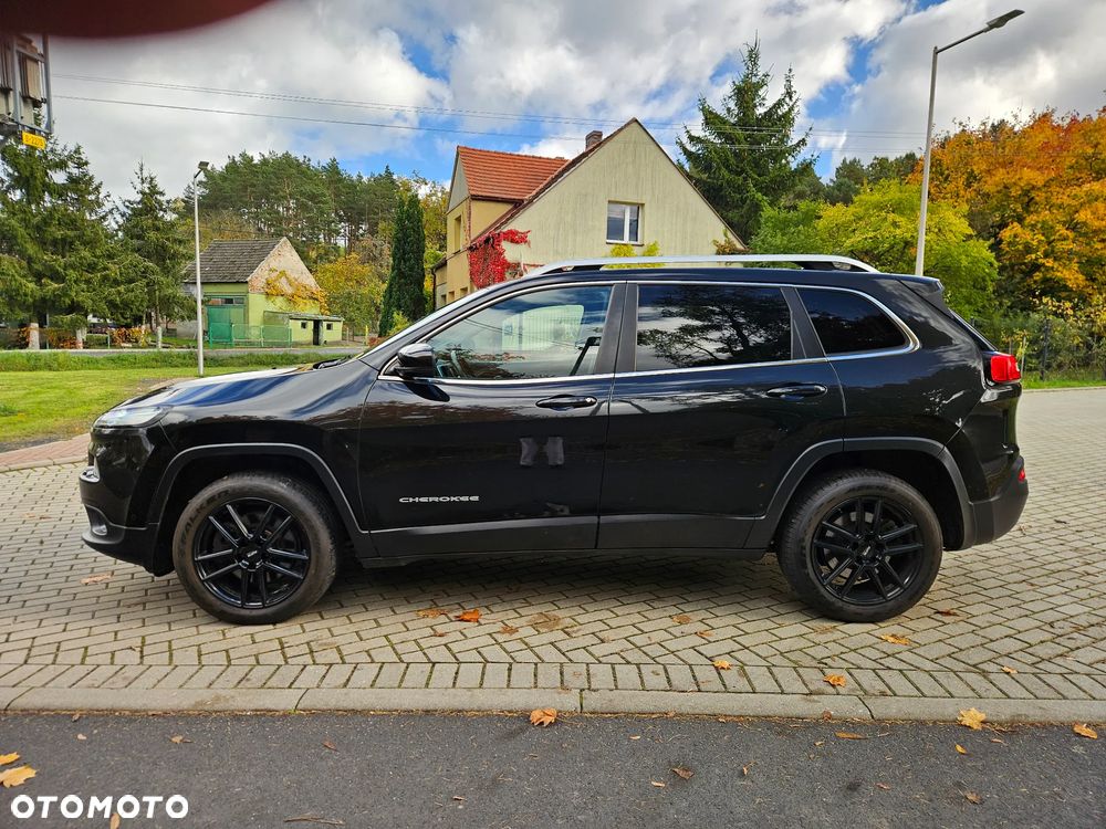 Jeep Cherokee - 7