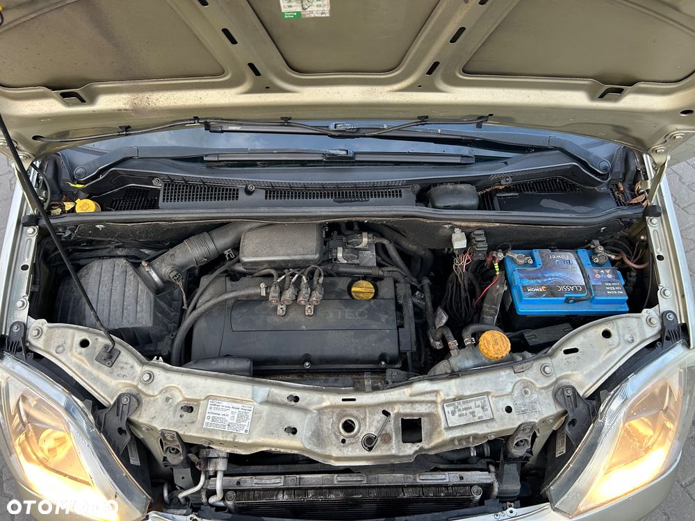 Opel Meriva 1.6 Cosmo MTA - 14