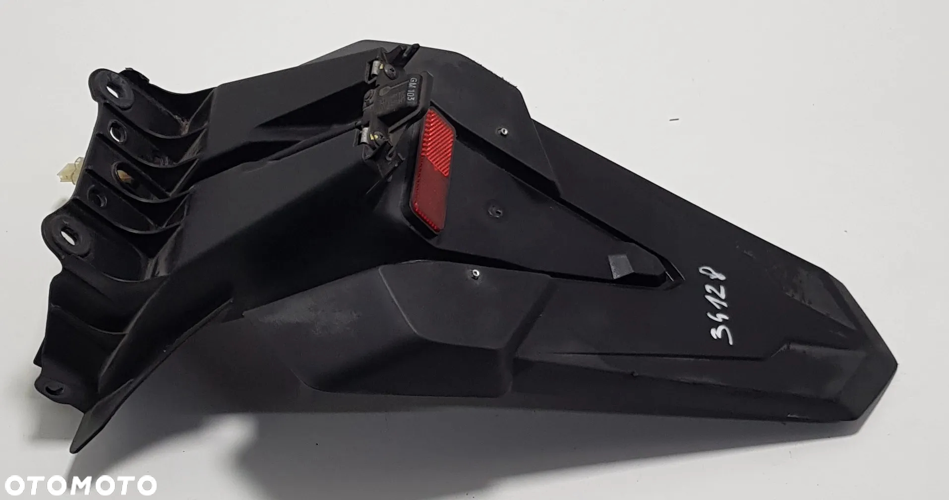 Honda Forza 125 - Mocowanie tablicy błotnik - 2