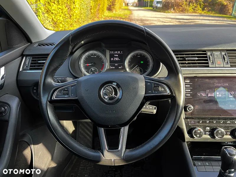 Skoda Octavia 2.0 TDI Style DSG - 7