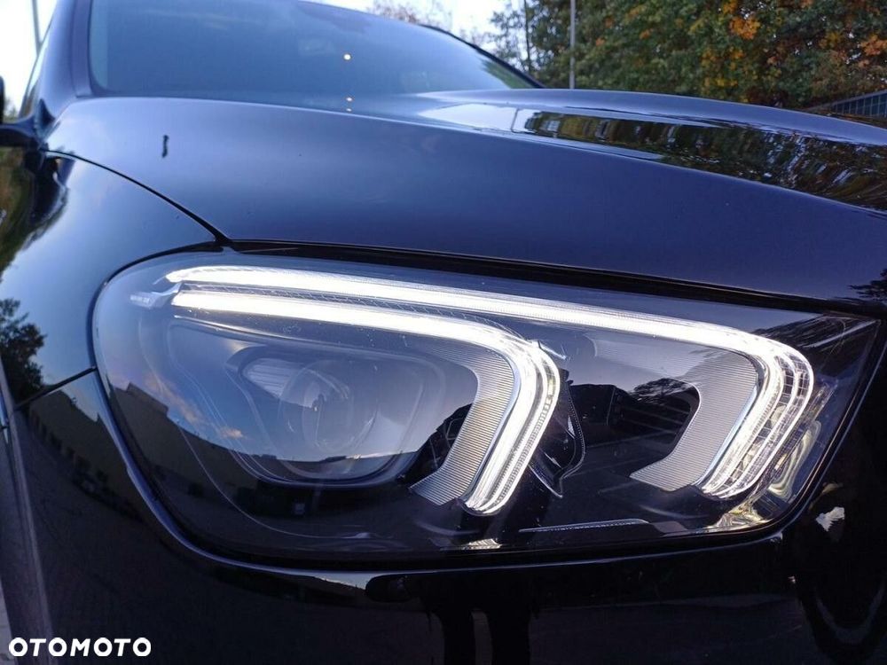 Mercedes-Benz GLE 300 d 4-Matic - 12