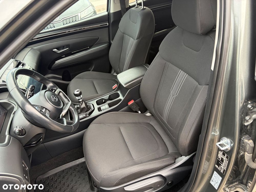 Hyundai Tucson 1.6 T-GDi Smart 2WD - 16