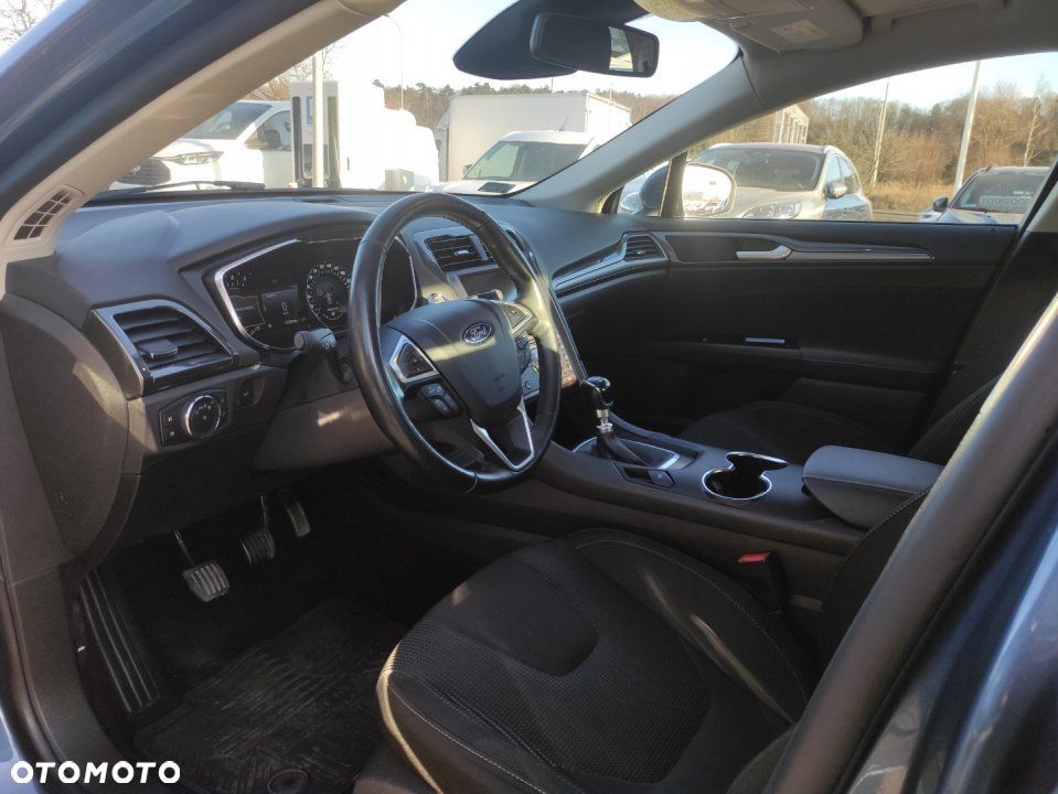 Ford Mondeo - 14