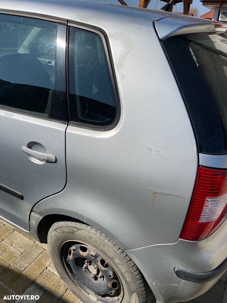 Volkswagen Polo - 7