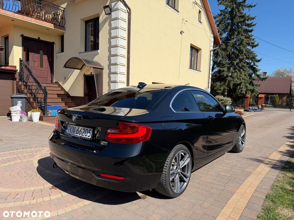 BMW Seria 2 220d Sport-Aut Sport Line - 15