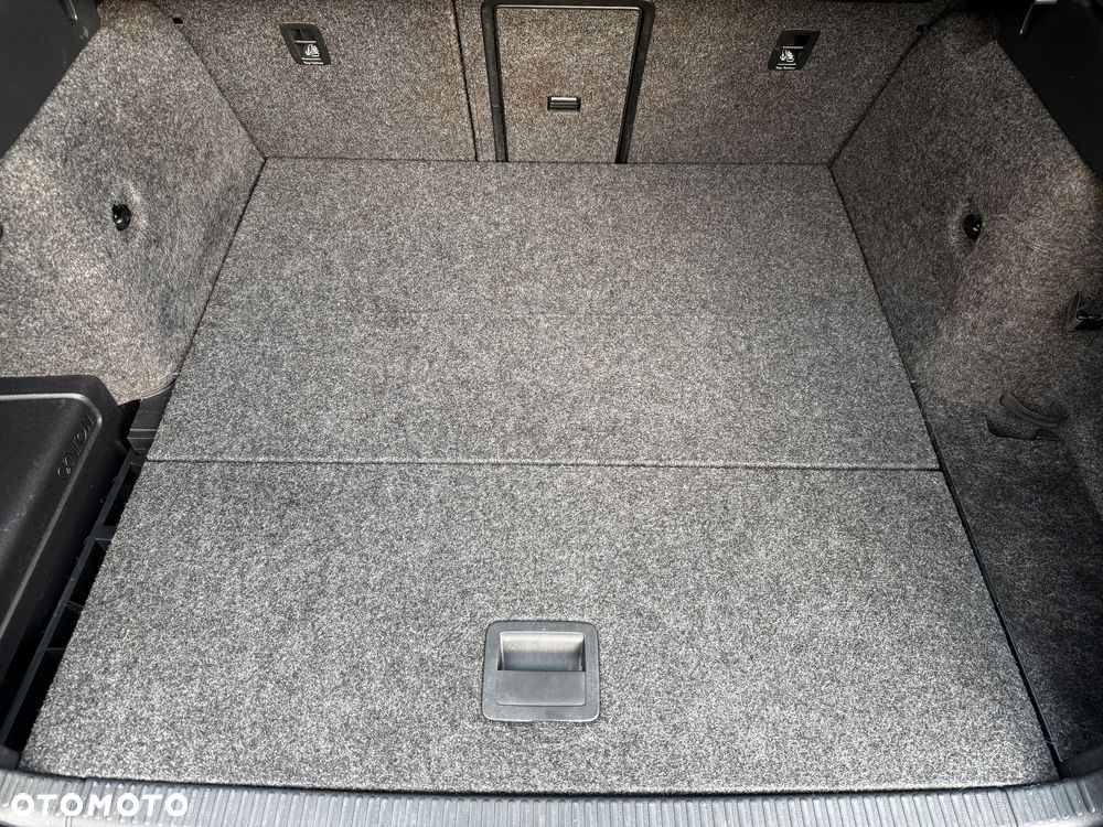 Skoda Octavia 2.0 TDI RS - 24